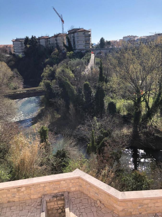 La Casa Sul Fiume Βίλα Ασκόλι Πιτσένο Εξωτερικό φωτογραφία